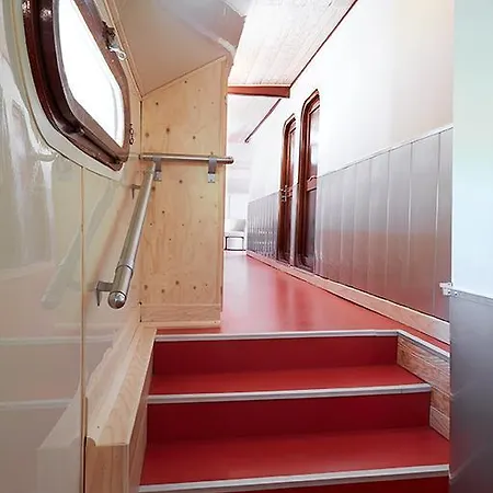 Alojamento de Acomodação e Pequeno-almoço Peniche Daphne's