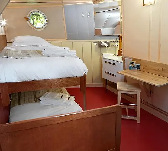 Couette-café Péniche Daphné's