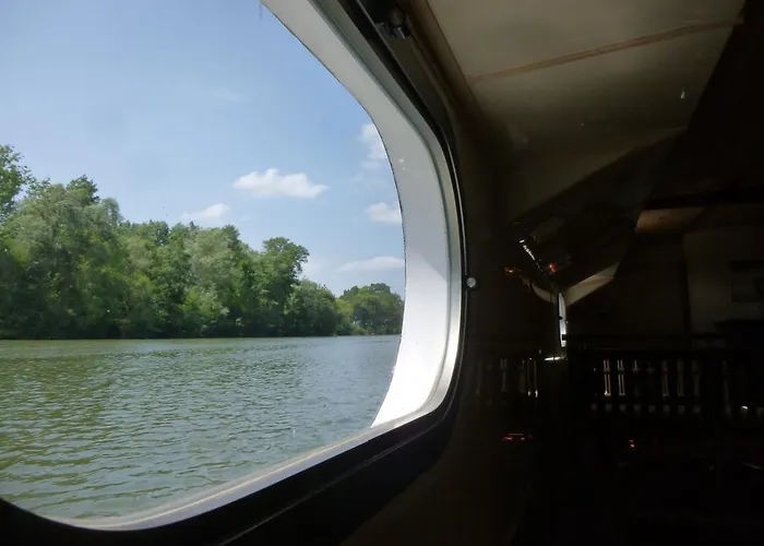 Péniche Daphné's Auvers-sur-Oise